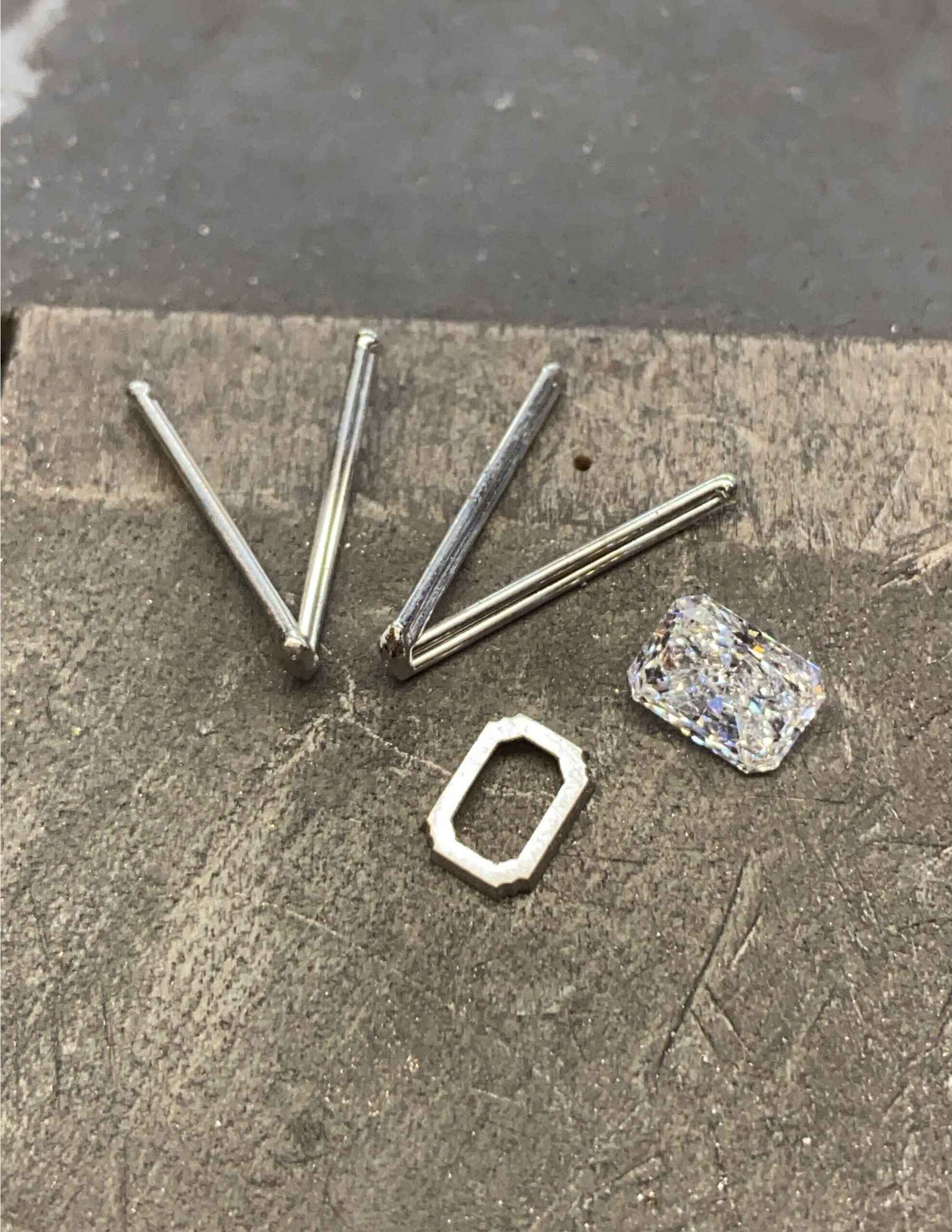 Precious metal & diamond selected